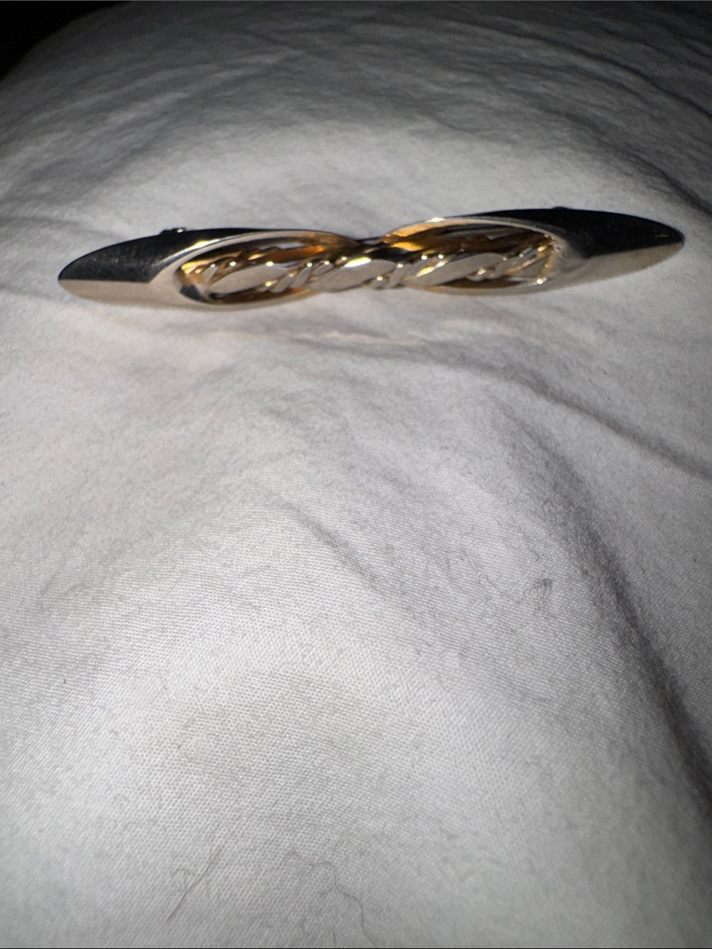 Vintage Mid Century Two-Tone Twist Brooch - Silver & Gold